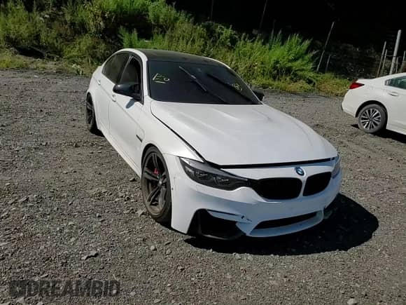 2015 BMW M3 z VIN WBS3C9C56FP804277, wystawiony jako Copart lot #68185105 z przebiegiem 98 083 mil mil oraz Szkoda całkowita • Salvage title. Historia ofert i sprzedaży dostępna na DreamBid. Obrazek 13.