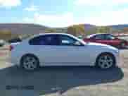 2015 BMW 3 Series 328i xDrive с VIN WBA3B5G50FNS17305, выставлен на аукционе IAAI как лот 43540066 с пробегом 125 000 миль миль и . История ставок и продаж доступна на DreamBid. Изображение 12.