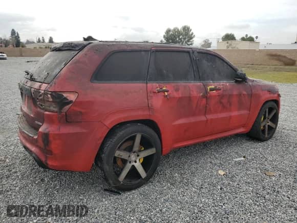 2012 Jeep Grand Cherokee SRT-8 z VIN 1C4RJFDJ7CC217641, wystawiony jako Copart lot #44060105 z przebiegiem 108 858 mil mil oraz Szkoda całkowita • Salvage title. Historia ofert i sprzedaży dostępna na DreamBid. Obrazek 3.