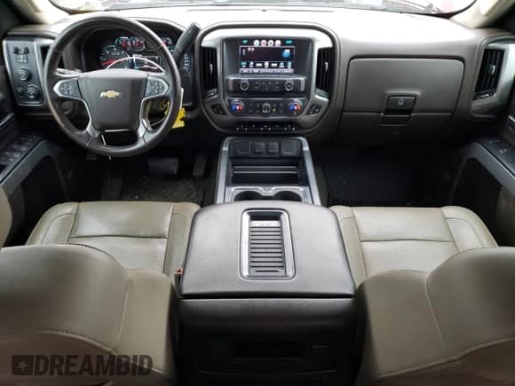 2016 Chevrolet Silverado 2500HD LTZ z VIN 1GC1KWEGXGF286194, wystawiony jako Copart lot #48384735 z przebiegiem 85 558 mil mil oraz Szkoda całkowita • Salvage title. Historia ofert i sprzedaży dostępna na DreamBid. Obrazek 8.