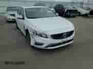 2016 Volvo S60 T5 Drive-E R-Design Special Edition с VIN YV126MFP7G2395371, выставлен на аукционе Copart как лот 78830414 с пробегом 111 610 миль миль и Списание • Salvage title. История ставок и продаж доступна на DreamBid. Изображение 10.