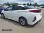 2018 Toyota Prius Plus z VIN JTDKARFP2J3078424, wystawiony jako IAAI lot #42532918 z przebiegiem 93 465 mil mil oraz . Historia ofert i sprzedaży dostępna na DreamBid. Obrazek 3.