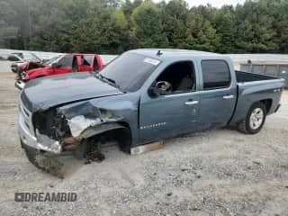 2008 Chevrolet Silverado 1500 LS with VIN 2GCEK13C381130351, listed as a Copart auction lot 81680235 with 217,996 mi miles and Salvage title. Bid and sale history available at DreamBid. Image 1.