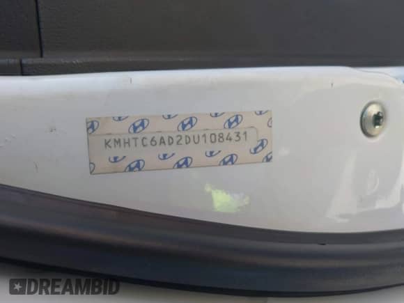 2013 Hyundai Veloster w/Black Int z VIN KMHTC6AD2DU108431, wystawiony jako IAAI lot #43187374 z przebiegiem 135 808 mil mil oraz . Historia ofert i sprzedaży dostępna na DreamBid. Obrazek 9.