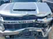 2022 Chevrolet Silverado 3500HD LT z VIN 1GC4YTEY9NF268074, wystawiony jako Copart lot #71039905 z przebiegiem 135 342 mil mil oraz Czysty tytuł • Clean title. Historia ofert i sprzedaży dostępna na DreamBid. Obrazek 11.