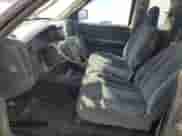 2001 Dodge Dakota Sport z VIN 1B7GG22N91S330319, wystawiony jako Copart lot #71215735 z przebiegiem 368 377 mil mil oraz Szkoda całkowita • Salvage title. Historia ofert i sprzedaży dostępna na DreamBid. Obrazek 7.