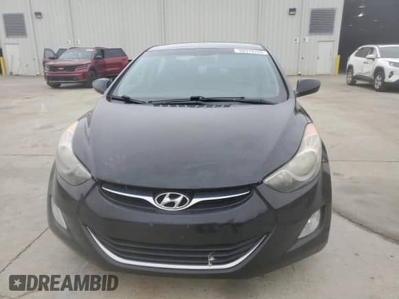 2013 Hyundai Elantra GLS z VIN KMHDH4AE0DU628551, wystawiony jako Copart lot #59375705 z przebiegiem 120 722 mil mil oraz Szkoda całkowita • Salvage title. Historia ofert i sprzedaży dostępna na DreamBid. Obrazek 5.
