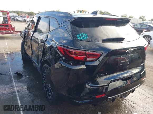 2023 Chevrolet Blazer RS z VIN 3GNKBERSXPS155315, wystawiony jako IAAI lot #43343177 z przebiegiem 21 944 mil mil oraz . Historia ofert i sprzedaży dostępna na DreamBid. Obrazek 3.