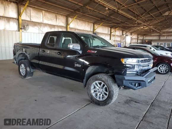 2019 Chevrolet Silverado 1500 LT z VIN 1GCRYDED8KZ221315, wystawiony jako Copart lot #84987975 z przebiegiem 80 941 mil mil oraz Szkoda całkowita • Salvage title. Historia ofert i sprzedaży dostępna na DreamBid. Obrazek 4.