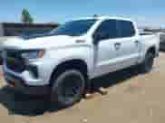 2024 Chevrolet Silverado 1500 LT Trail Boss z VIN 3GCUDFED5RG269642, wystawiony jako IAAI lot #42652273 z przebiegiem 25 972 mil mil oraz . Historia ofert i sprzedaży dostępna na DreamBid. Obrazek 18.
