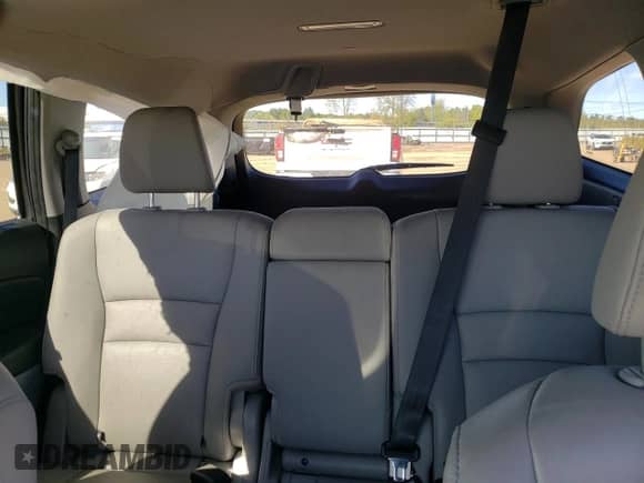 2017 Honda Pilot Touring z VIN 5FNYF6H95HB054723, wystawiony jako Copart lot #84872875 z przebiegiem 127 730 mil mil oraz Szkoda całkowita • Salvage title. Historia ofert i sprzedaży dostępna na DreamBid. Obrazek 10.