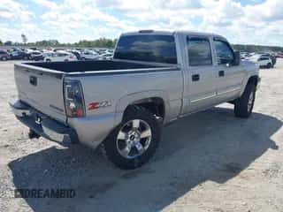 2004 Chevrolet Silverado 1500 Z71 с VIN 2GCEK13T041413543, выставлен на аукционе IAAI как лот 43310789 с пробегом 163 688 миль миль и . История ставок и продаж доступна на DreamBid. Изображение 4.