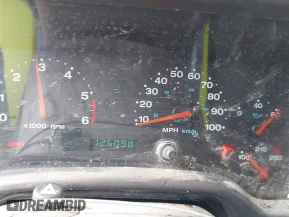 2001 Jeep Wrangler SE with VIN 1J4FA29P21P300094, listed as a IAAI auction lot 41871446 with 125,098 mi miles and . Bid and sale history available at DreamBid. Image 7.
