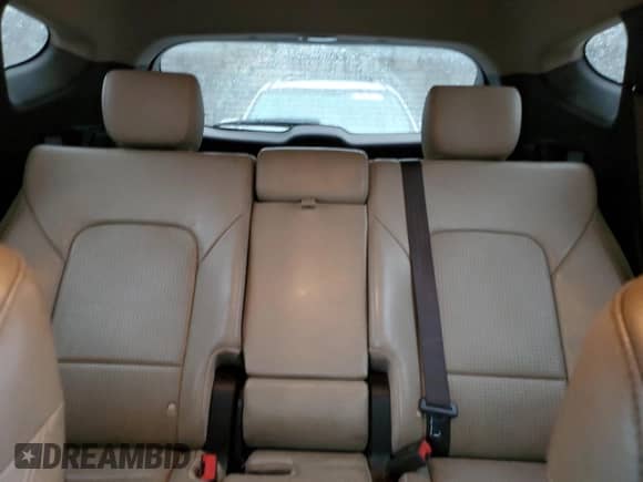 2014 Hyundai Santa Fe z VIN 5XYZU3LB5EG193404, wystawiony jako Copart lot #81666645 z przebiegiem 135 333 mil mil oraz Szkoda całkowita • Salvage title. Historia ofert i sprzedaży dostępna na DreamBid. Obrazek 10.