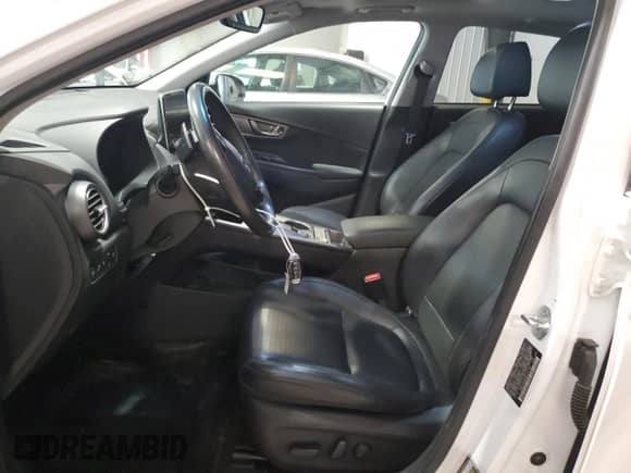 2021 Hyundai Kona Ultimate with VIN KM8K53AG9MU131798, listed as a Copart auction lot 67887475 with 32,405 mi miles and Salvage title. Bid and sale history available at DreamBid. Image 7.