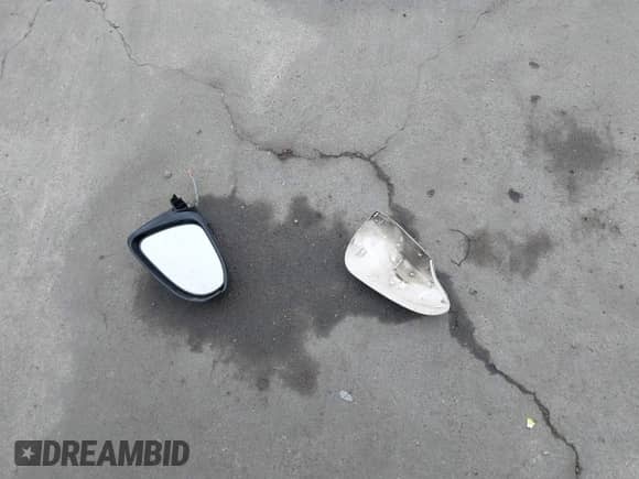 2012 Toyota Prius Four z VIN JTDKDTB32C1004541, wystawiony jako IAAI lot #43518721 z przebiegiem 359 918 mil mil oraz . Historia ofert i sprzedaży dostępna na DreamBid. Obrazek 12.