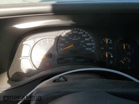 2004 Chevrolet Silverado 1500 LT с VIN 2GCEK13T041434585, выставлен на аукционе Copart как лот 81670295 с пробегом 398 825 миль миль и Списание • Salvage title. История ставок и продаж доступна на DreamBid. Изображение 9.