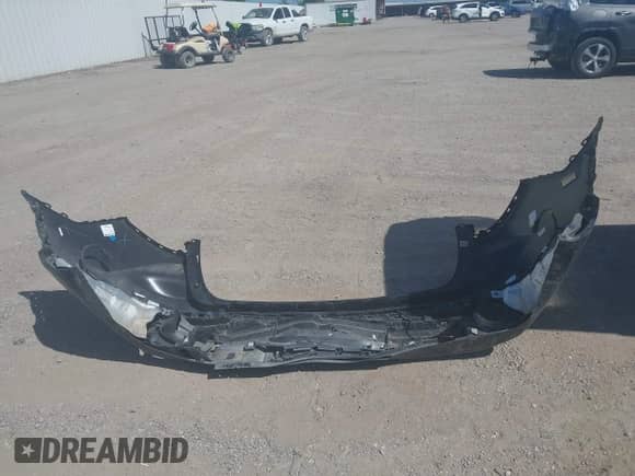 2023 Jeep Grand Cherokee Overland z VIN 1C4RJKDG5P8771928, wystawiony jako IAAI lot #42602996 z przebiegiem 32 691 mil mil oraz . Historia ofert i sprzedaży dostępna na DreamBid. Obrazek 12.