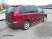 2005 Toyota Sienna XLE with VIN 5TDZA22C85S278883, listed as a IAAI auction lot 42034693 with 85,778 mi miles and . Bid and sale history available at DreamBid. Image 4.