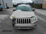 2010 Jeep Compass Latitude с VIN 1J4NF1FB5AD623461, выставлен на аукционе Copart как лот 49132315 с пробегом 113 496 миль миль и Списание • Salvage title. История ставок и продаж доступна на DreamBid. Изображение 5.