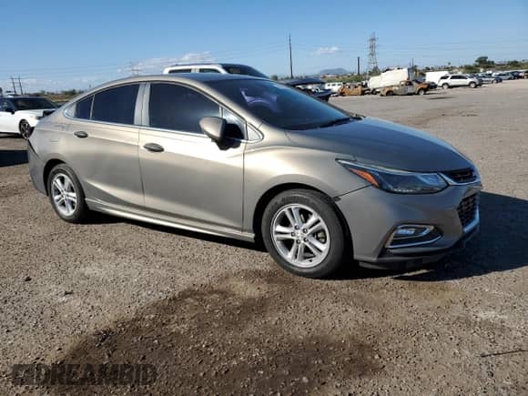 2017 Chevrolet Cruze LT with VIN 1G1BE5SM2H7173781, listed as a Copart auction lot 86876245 with 93,031 mi miles and Salvage title. Bid and sale history available at DreamBid. Image 4.