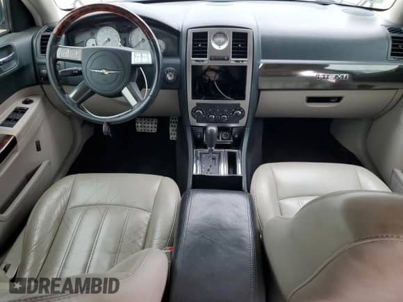 2005 Chrysler 300 C with VIN 2C3JA63H45H110501, listed as a Copart auction lot 63910345 with 144,261 mi miles and Salvage title. Bid and sale history available at DreamBid. Image 8.