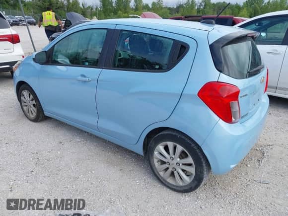 2016 Chevrolet Spark LT с VIN KL8CD6SA5GC569471, выставлен на аукционе IAAI как лот 42985074 с пробегом 101 769 миль миль и . История ставок и продаж доступна на DreamBid. Изображение 3.