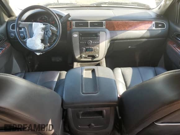 2013 GMC Sierra 1500 SLT с VIN 3GTP2WE7XDG210317, выставлен на аукционе Copart как лот 70132025 с пробегом 128 727 миль миль и Списание • Salvage title. История ставок и продаж доступна на DreamBid. Изображение 8.