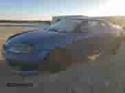 2005 Hyundai Tiburon GT with VIN KMHHN65F35U186438, listed as a Copart auction lot 41879955 with 152,574 mi miles and Salvage title. Bid and sale history available at DreamBid. Image 1.