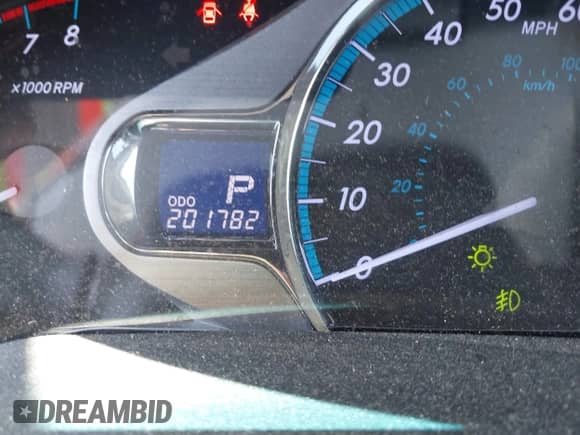 2014 Toyota Sienna Limited with VIN 5TDDK3DC2ES093805, listed as a IAAI auction lot 43003291 with 201,782 mi miles and . Bid and sale history available at DreamBid. Image 15.