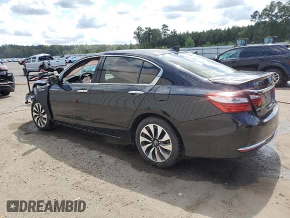 2017 Honda Accord EX-L with VIN JHMCR6F51HC017004, listed as a Copart auction lot 81518645 with 57,201 mi miles and Salvage title. Bid and sale history available at DreamBid. Image 2.
