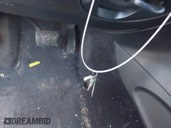 2017 Jeep Grand Cherokee Laredo with VIN 1C4RJEAGXHC685888, listed as a IAAI auction lot 41563643 with 193,997 mi miles and . Bid and sale history available at DreamBid. Image 11.