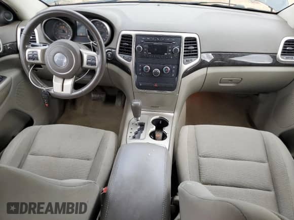 2012 Jeep Grand Cherokee Laredo z VIN 1C4RJFAG5CC202791, wystawiony jako Copart lot #86040175 z przebiegiem 206 265 mil mil oraz Szkoda całkowita • Salvage title. Historia ofert i sprzedaży dostępna na DreamBid. Obrazek 8.