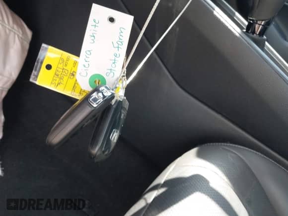 2024 Honda Accord EX-L z VIN 1HGCY2F64RA018460, wystawiony jako IAAI lot #42433319 z przebiegiem 28 288 mil mil oraz . Historia ofert i sprzedaży dostępna na DreamBid. Obrazek 11.