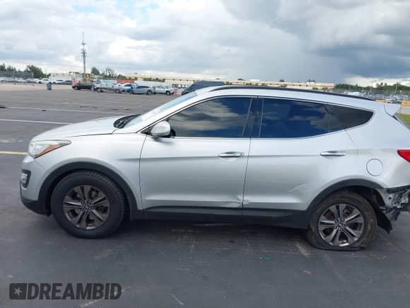 2013 Hyundai Santa Fe Sport с VIN 5XYZU3LB8DG026517, выставлен на аукционе IAAI как лот 43320338 с пробегом 235 802 миль миль и . История ставок и продаж доступна на DreamBid. Изображение 14.