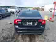 2017 Volvo S60 Inscription с VIN LYV402HKXHB126321, выставлен на аукционе IAAI как лот 42425194 с пробегом 175 975 миль миль и . История ставок и продаж доступна на DreamBid. Изображение 16.
