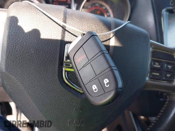 2016 Dodge Journey Crossroad Plus with VIN 3C4PDCGG9GT207667, listed as a IAAI auction lot 43123514 with 251,529 mi miles and . Bid and sale history available at DreamBid. Image 11.