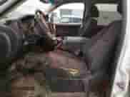 2013 Chevrolet Silverado 3500HD SRW LT z VIN 1GC4K0CG7DF138352, wystawiony jako Copart lot #84374374 z przebiegiem 224 485 mil mil oraz Szkoda całkowita • Salvage title. Historia ofert i sprzedaży dostępna na DreamBid. Obrazek 7.