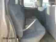 2004 Nissan Frontier XE z VIN 1N6ED27T74C468122, wystawiony jako Copart lot #47897775 z przebiegiem 307 923 mil mil oraz Czysty tytuł • Clean title. Historia ofert i sprzedaży dostępna na DreamBid. Obrazek 10.