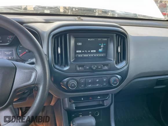 2018 Chevrolet Colorado 2WD Work Truck с VIN 1GCHSBEA2J1194410, выставлен на аукционе Copart как лот 80946655 с пробегом 150 887 миль миль и Чистый • Clean title. История ставок и продаж доступна на DreamBid. Изображение 9.