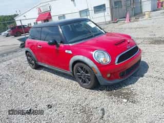 2011 MINI Hardtop S with VIN WMWSV3C56BTY20584, listed as a IAAI auction lot 42482986 with 152,495 mi miles and . Bid and sale history available at DreamBid. Image 1.