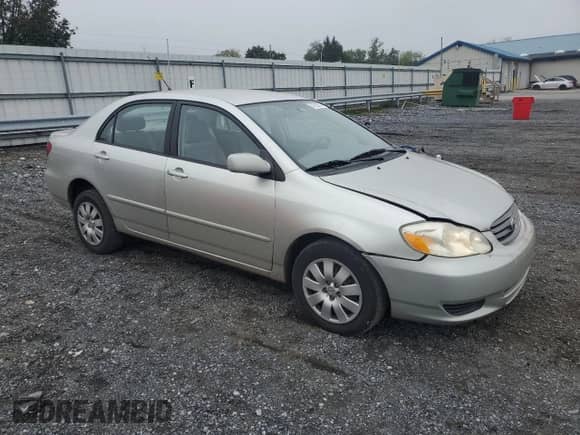 2003 Toyota Corolla CE с VIN JTDBR38E130011383, выставлен на аукционе Copart как лот 74732074 с пробегом 93 417 миль миль и Списание • Salvage title. История ставок и продаж доступна на DreamBid. Изображение 4.