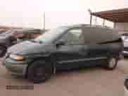 1996 Dodge Caravan с VIN 2B4FP2532TR732724, выставлен на аукционе IAAI как лот 41729004 с пробегом 221 744 миль миль и . История ставок и продаж доступна на DreamBid. Изображение 15.