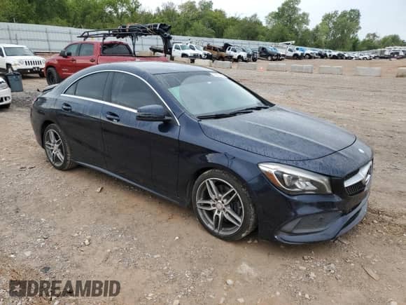 2017 Mercedes-Benz CLA 250 с VIN WDDSJ4EB5HN453168, выставлен на аукционе Copart как лот 70678845 с пробегом 117 205 миль миль и Списание • Salvage title. История ставок и продаж доступна на DreamBid. Изображение 4.