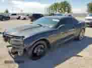 2015 Chevrolet Camaro LT с VIN 2G1FF1E33F9232228, выставлен на аукционе Copart как лот 64333165 с пробегом 99 361 миль миль и Списание • Salvage title. История ставок и продаж доступна на DreamBid. Изображение 1.
