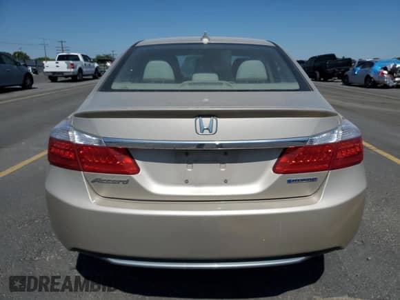 2014 Honda Accord with VIN 1HGCR6F30EA004351, listed as a Copart auction lot 65949665 with 134,872 mi miles and Salvage title. Bid and sale history available at DreamBid. Image 6.