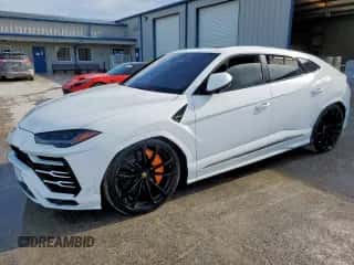 2020 Lamborghini Urus with VIN ZPBUA1ZL1LLA07374, listed as a Copart auction lot 59697224 with 28,558 mi miles and Clean title. Bid and sale history available at DreamBid. Image 1.