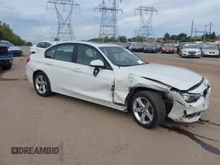2013 BMW 3 Series 328i xDrive с VIN WBA3B3C50DF541825, выставлен на аукционе IAAI как лот 43031395 с пробегом 148 329 миль миль и . История ставок и продаж доступна на DreamBid. Изображение 1.