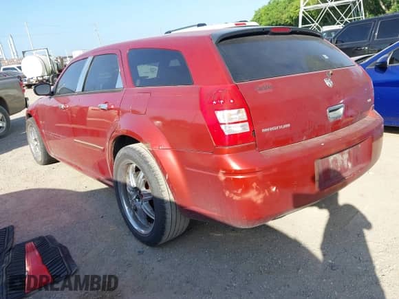 2006 Dodge Magnum с VIN 2D4FV47V36H286759, выставлен на аукционе IAAI как лот 42569178 с пробегом 194 781 миль миль и . История ставок и продаж доступна на DreamBid. Изображение 3.