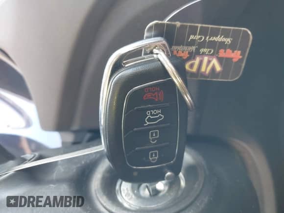 2014 Hyundai Santa Fe z VIN 5XYZT3LB6EG146899, wystawiony jako IAAI lot #43563475 z przebiegiem 146 501 mil mil oraz . Historia ofert i sprzedaży dostępna na DreamBid. Obrazek 11.